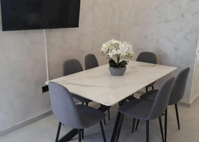 Apartment Lovre *